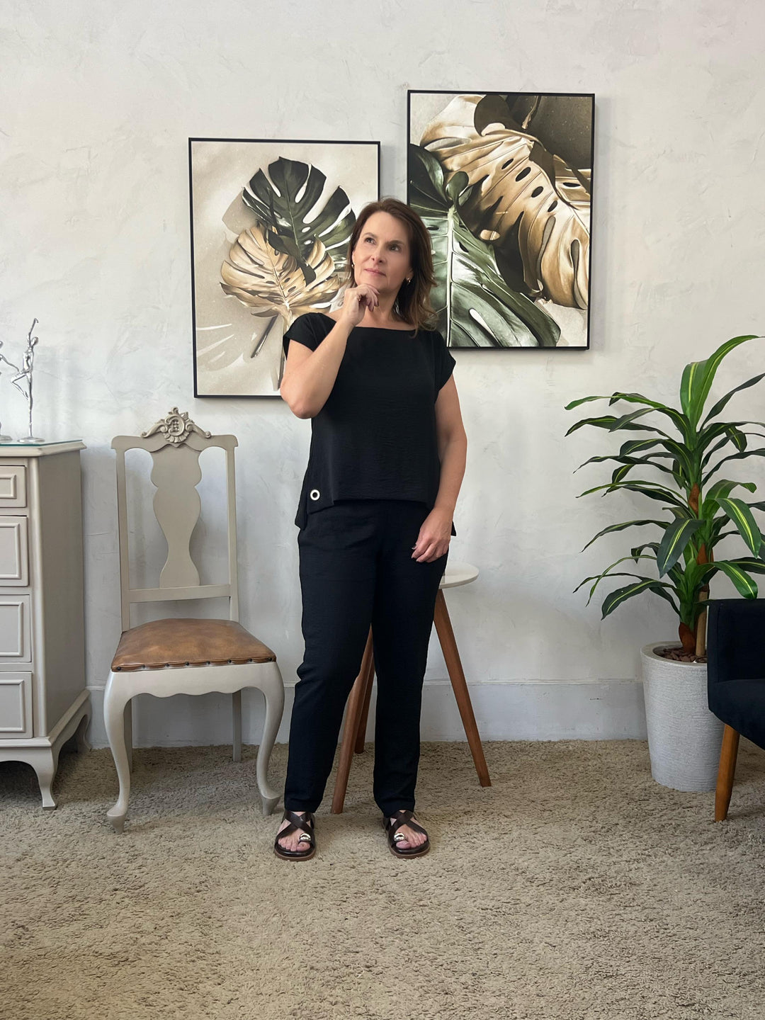 Conjunto em Linho Washed com Ilhos Preto - Rogéria