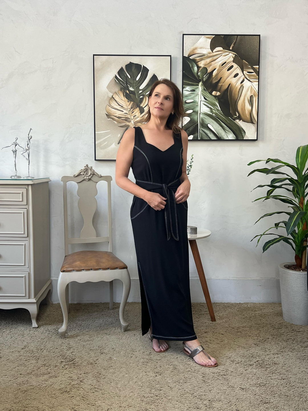 Vestido Preto Regata com Pesponto em Branco - Clélia