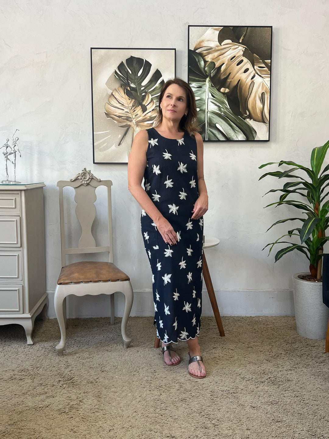 Vestido Regatão Bordado Marinho -Doriana