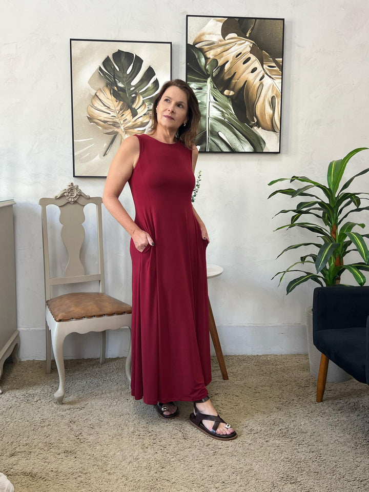 Vestido Regatão Midi Vermelho - Antonia