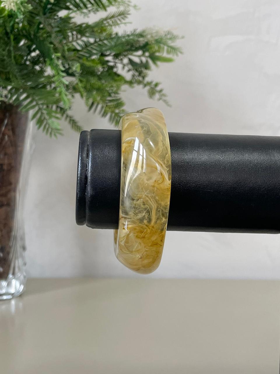 Bracelete de Resina Estilo Boho Chic Vintage Ambar - Yasmin