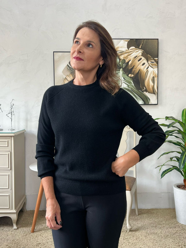 Tricot Preto Texturizado Manga Longa - Savana