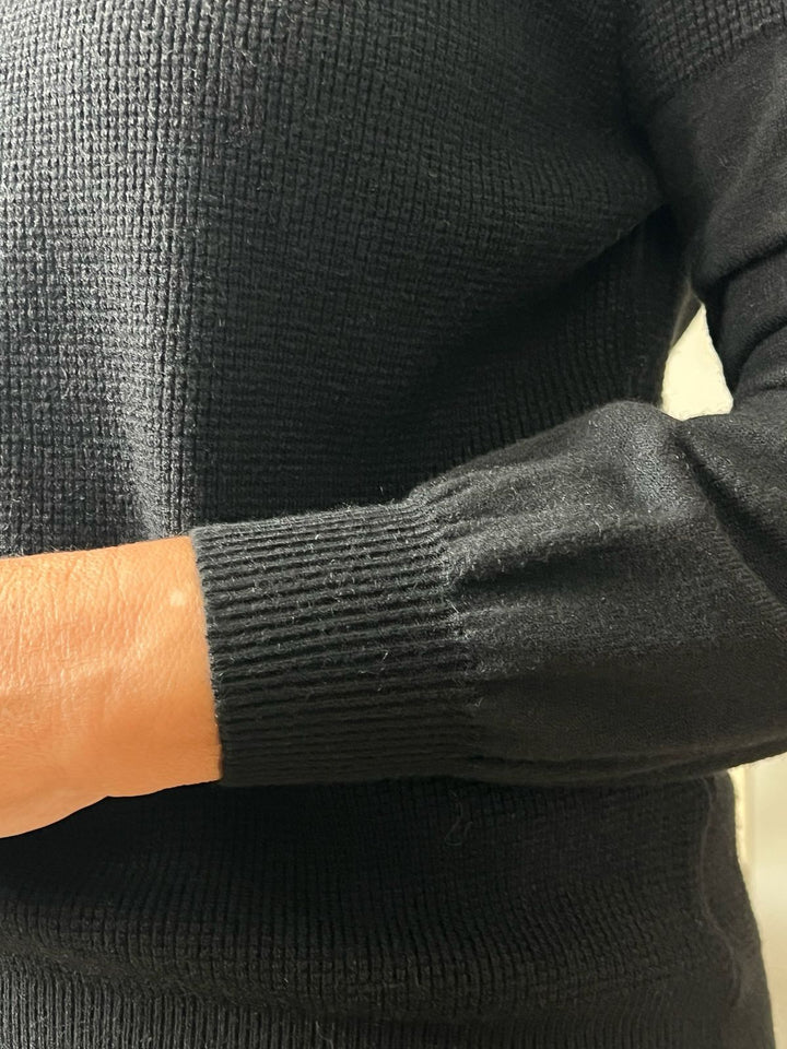Tricot Preto Texturizado Manga Longa - Savana