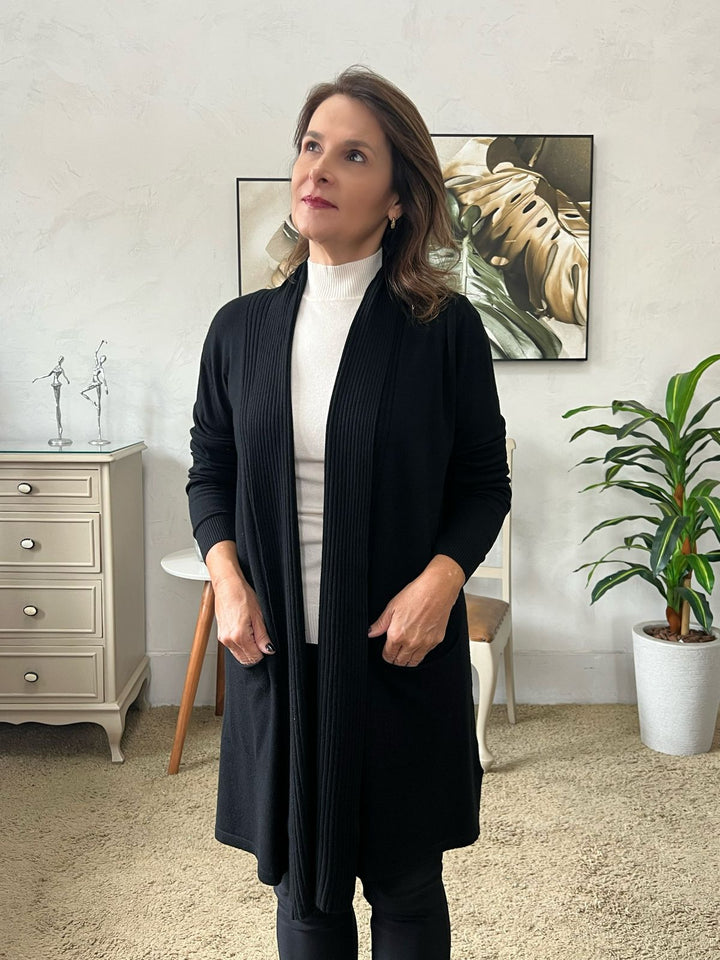 Cardigan Alongado Preto Manga Longa - Mirian