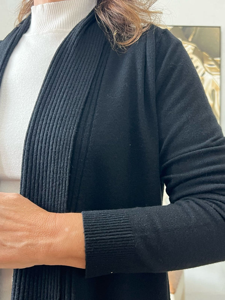 Cardigan Alongado Preto Manga Longa - Mirian