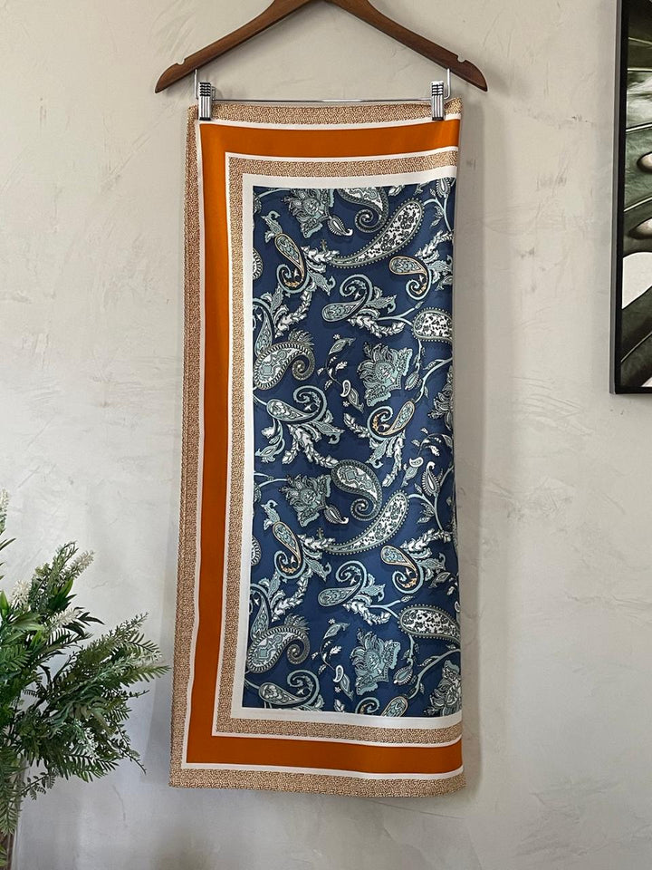 Lenço Simone Acetinado Estampado - Azul/Laranja