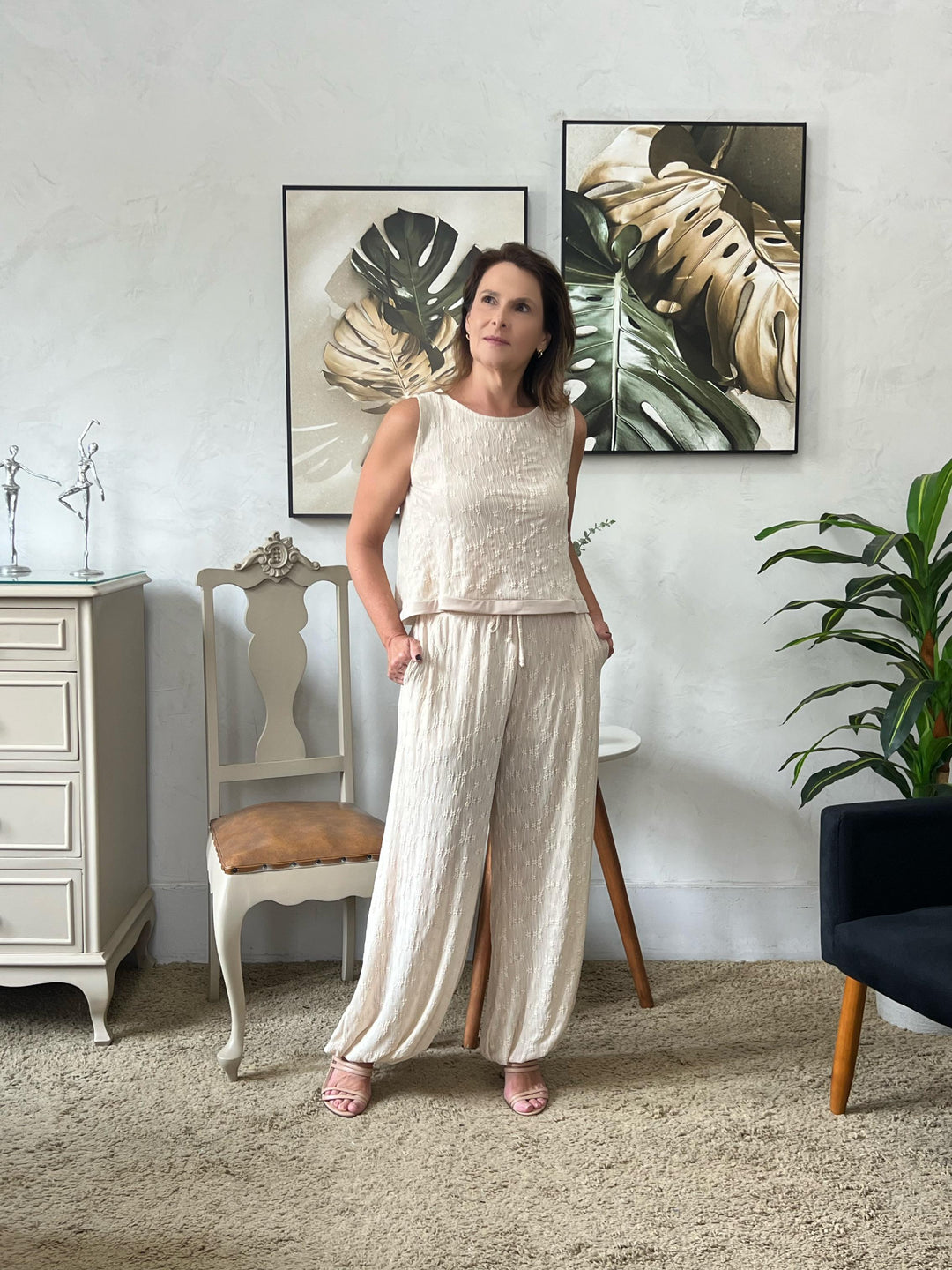 Blusa em Malha Jacquard Vazada Jasmim  - Bege