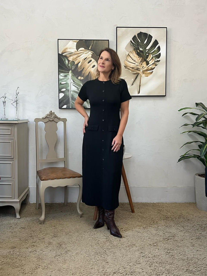 Vestido Mariele em Tricot Midi Manga Curta - Preto