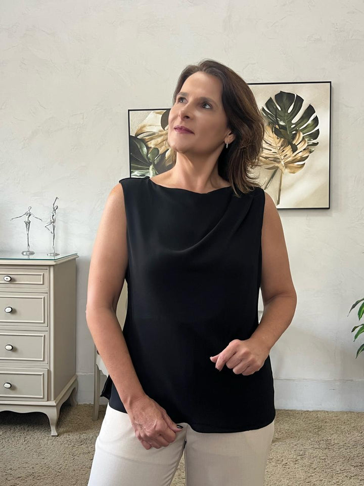 Regata  Thalita - Preta