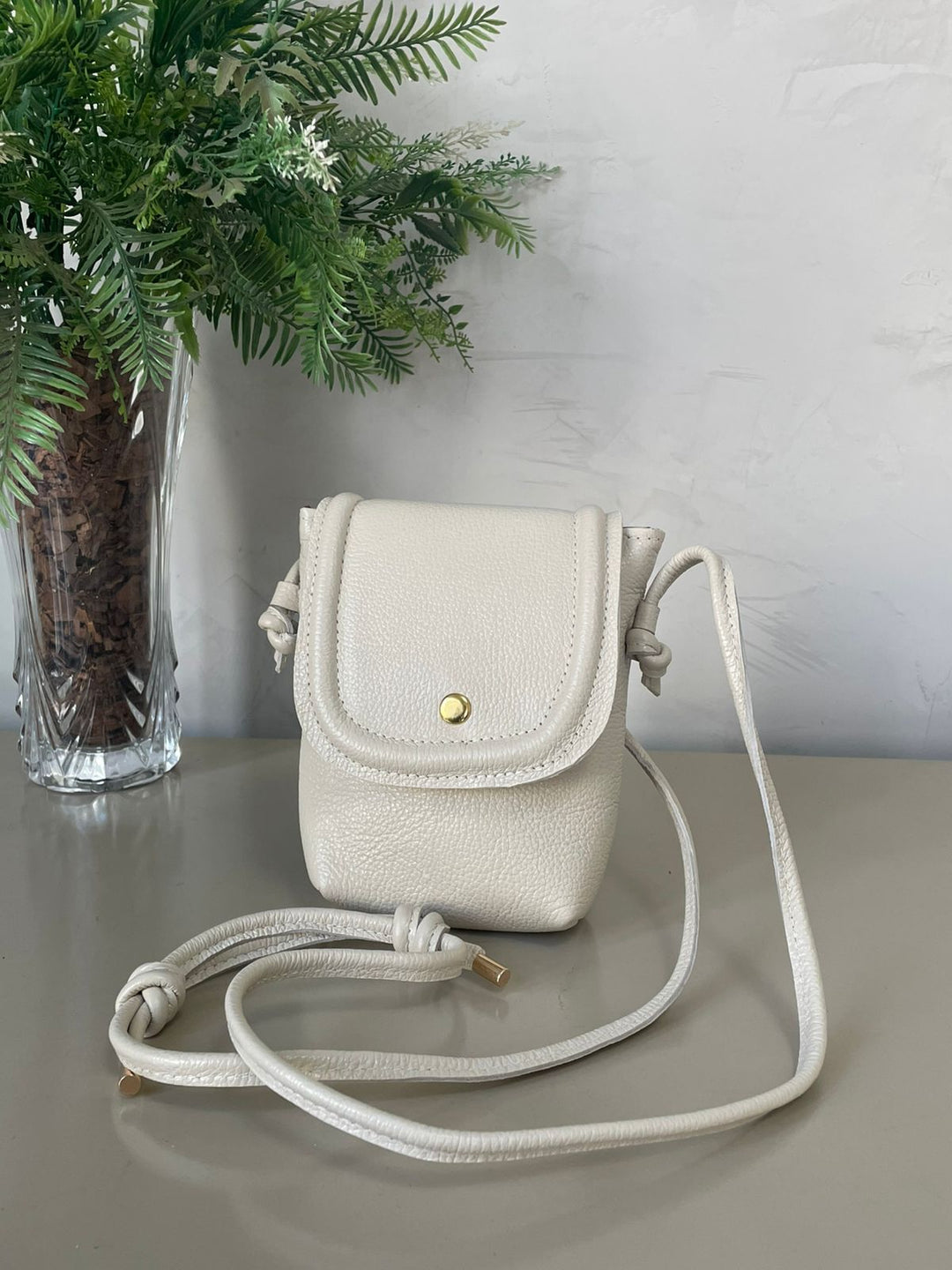 Bolsa Violeta - Couro Gelo