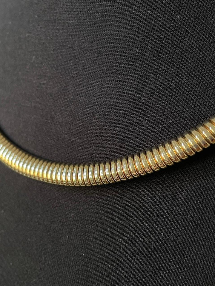 Colar Mayra em Espiral - Dourado