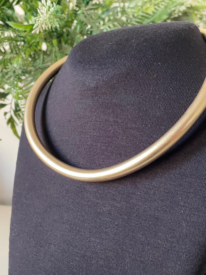 Conjunto Talita Chocker com Brinco Pérola - Dourado