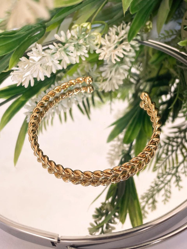 Bracelete Isis Torcido - Dourado
