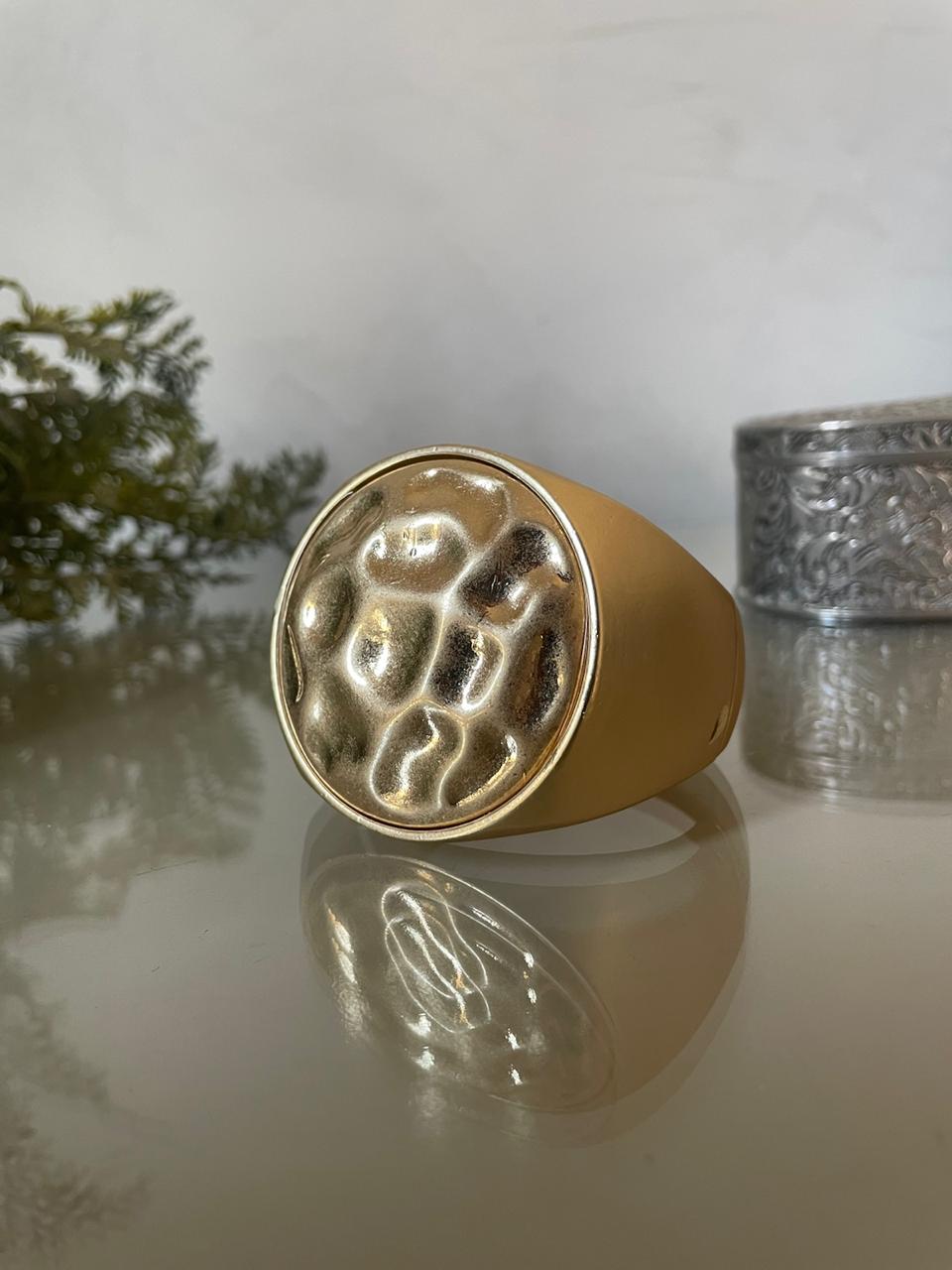 Bracelete Fran - Dourado Escovado