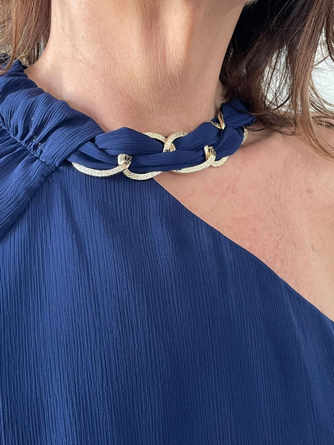 Blusa Daiane Um Ombro com Corrente - Marinho