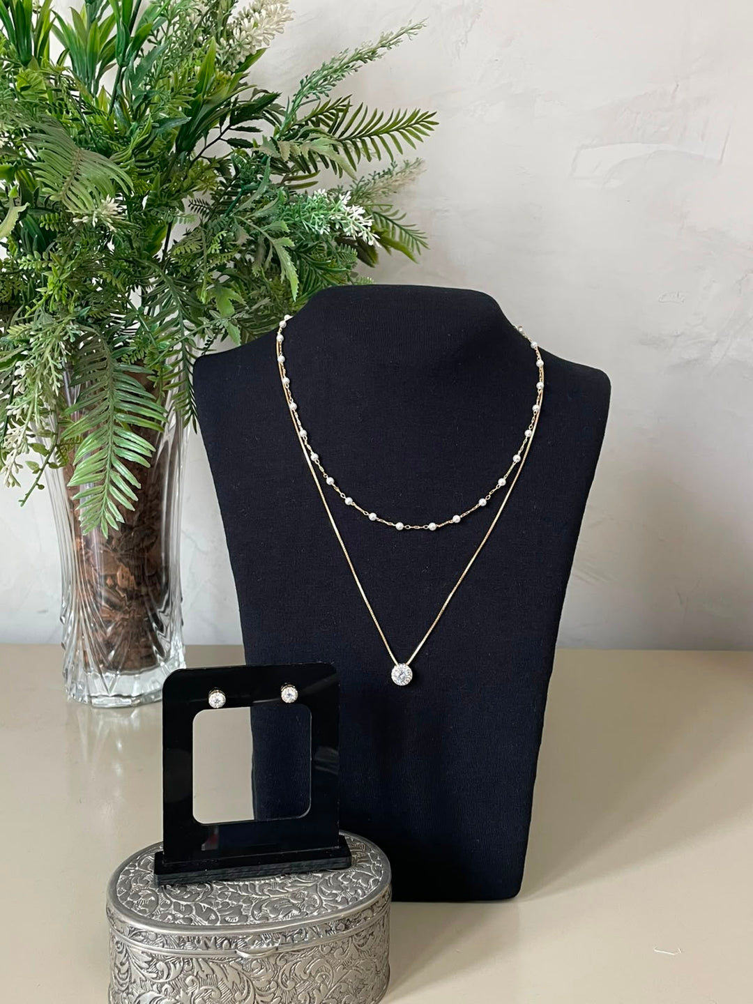 Conjunto Eloá  Colar e Brinco - Dourado