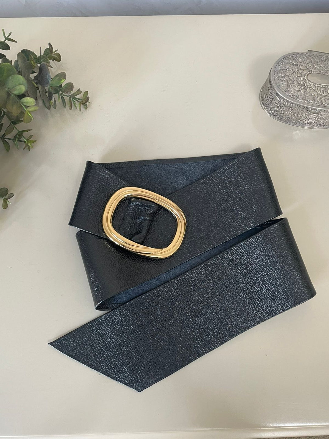 Cinto Esther Preto Fivela - Dourado