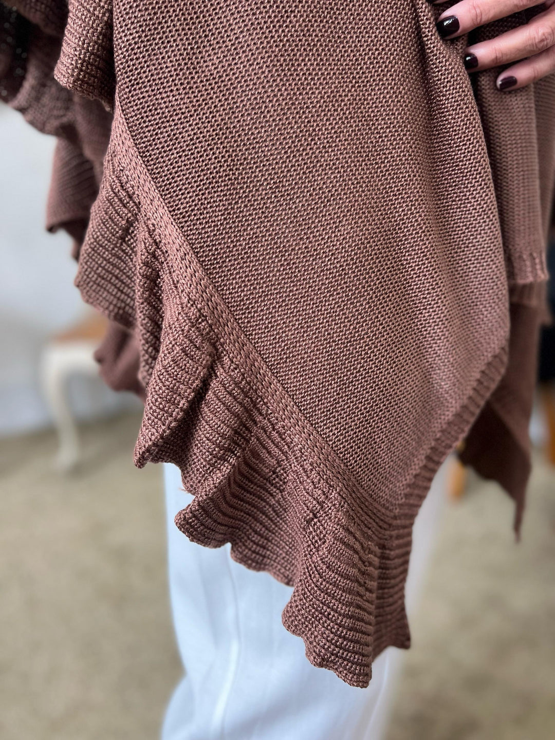 Poncho Babados Tricot Marrom - Érica